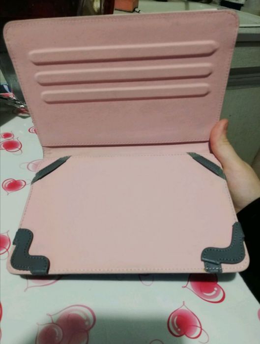 Чехол книжка для планшета або електронной книги 7 екрана