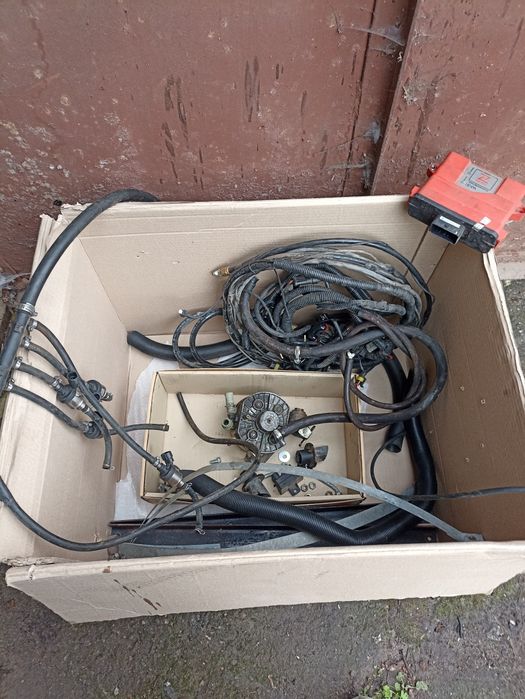 Продам ГБО на 4 циліндри