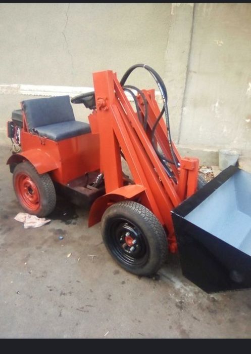 Продаю міні-погрузчик