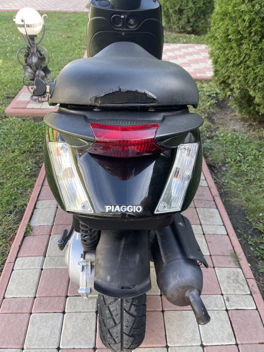 Мопед / скутер Piaggio ZIP 2T
