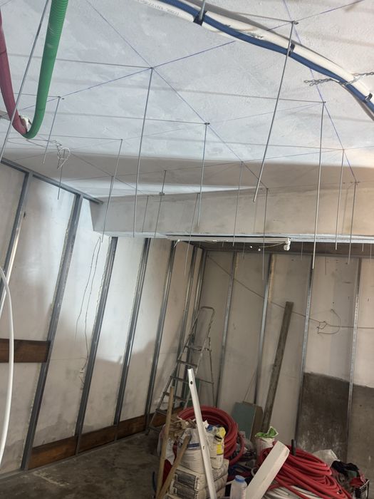 O teu Pedreiro..Deixo tua obra terminada Rapido e rapido , e muio  barrato