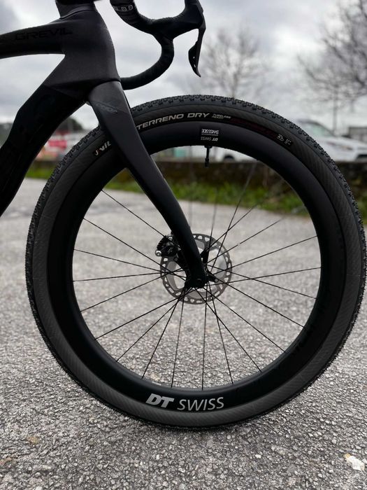 Bicicleta Pinarello Grevil F9