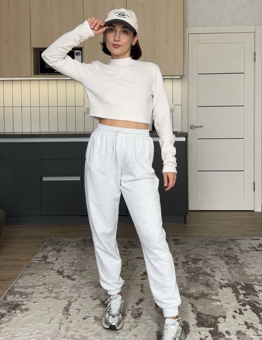 Джогери базові від H&M. Трохи утеплені! Розмір S. Стан нових!