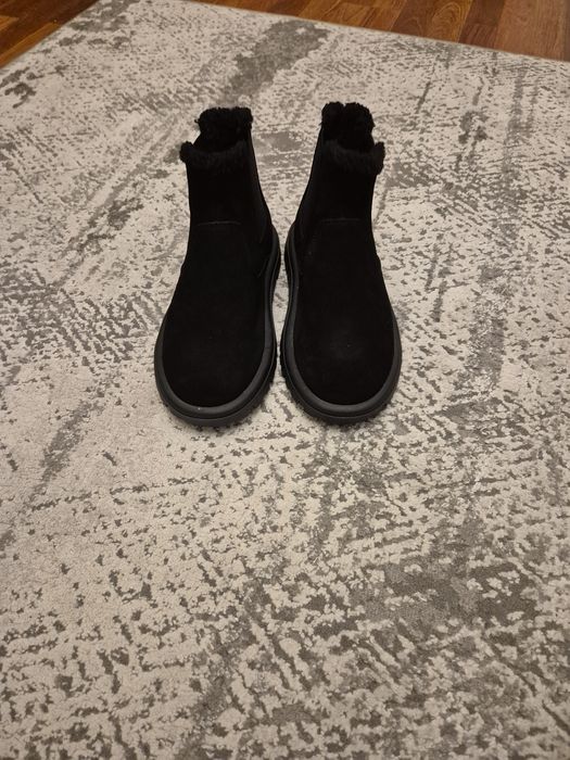 Зимові ботінки замш  Нові Анатомічний носок 38,39 р. Повномірні! Якіст