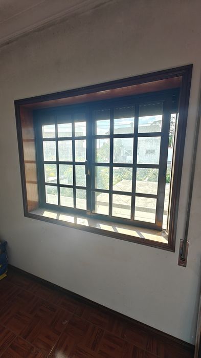 Janelas de Alumínio de Correr c/ Aro (Vidro Simples) - Várias Medidas