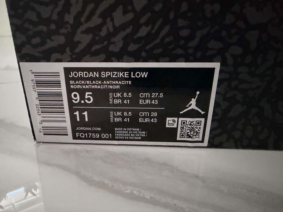 Jordan spikze low