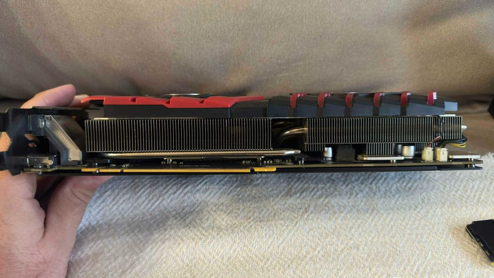 Karta graficzna MSI GeForce GTX 1080 Ti 11GB – 100% Sprawna