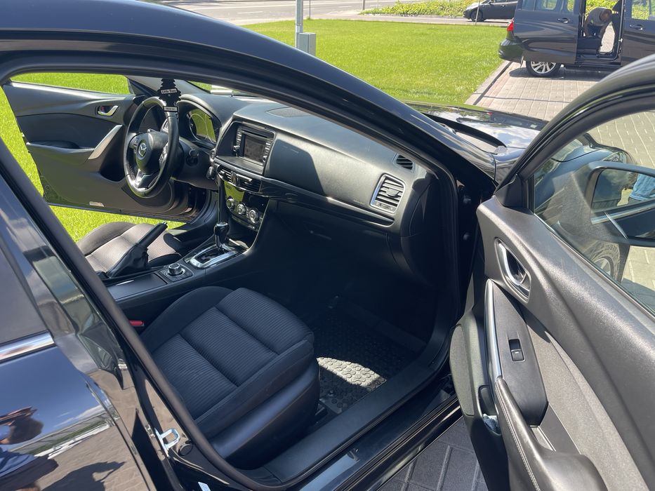 Mazda 6 2012 року