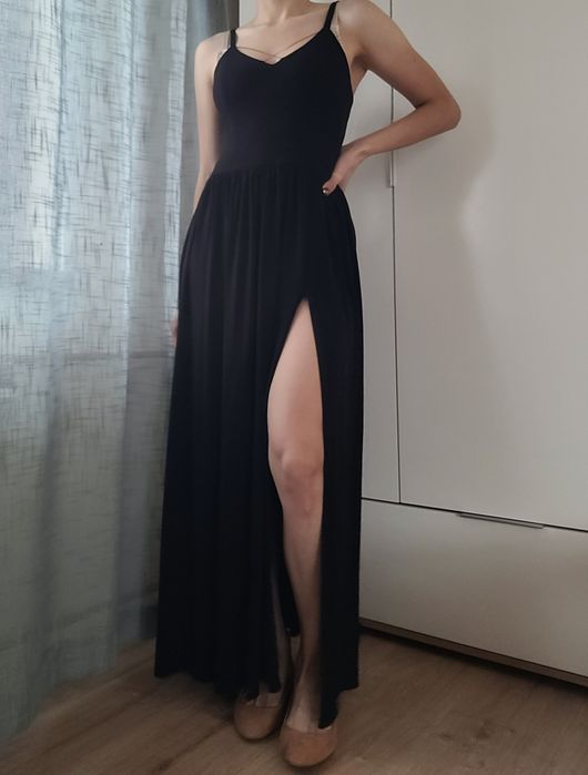 Czarna sukienka maxi tenezito