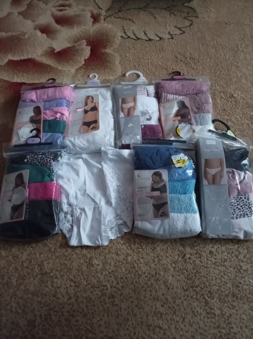 Труси жіночі різних розмірів і  різних цін різних цін