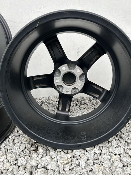 Alufelgi felgi Ford Kuga,Focus,Mondeo,Volvo 5x108 R17 RC Desing RC24