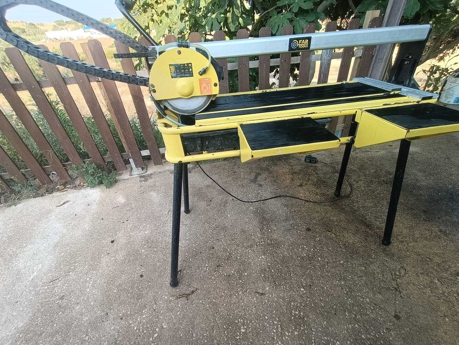 Máquina elétrica de cortar azulejo/cerâmica FAR Tools – corte com água