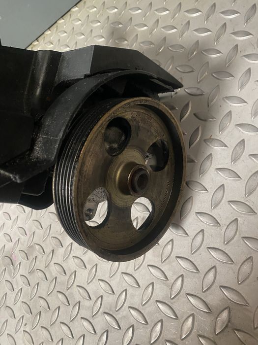 Bomba direção Peugeot Citroen