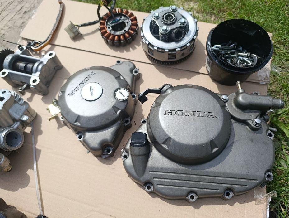 Części Honda CBR 125 silnika JC34E 04 - 07 r silnikowe