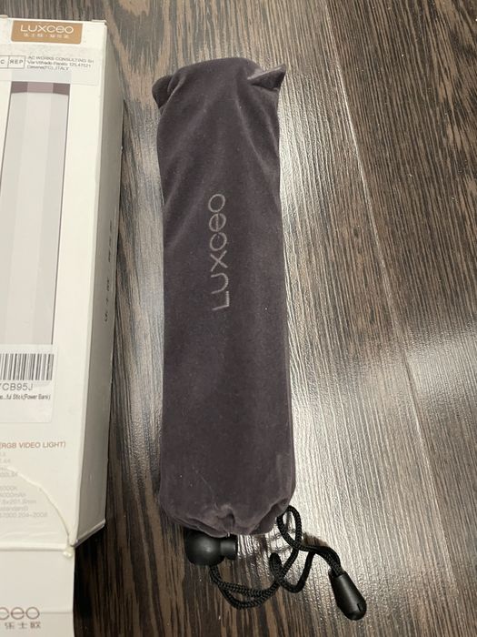 Відеосвітло,Luxceo P200