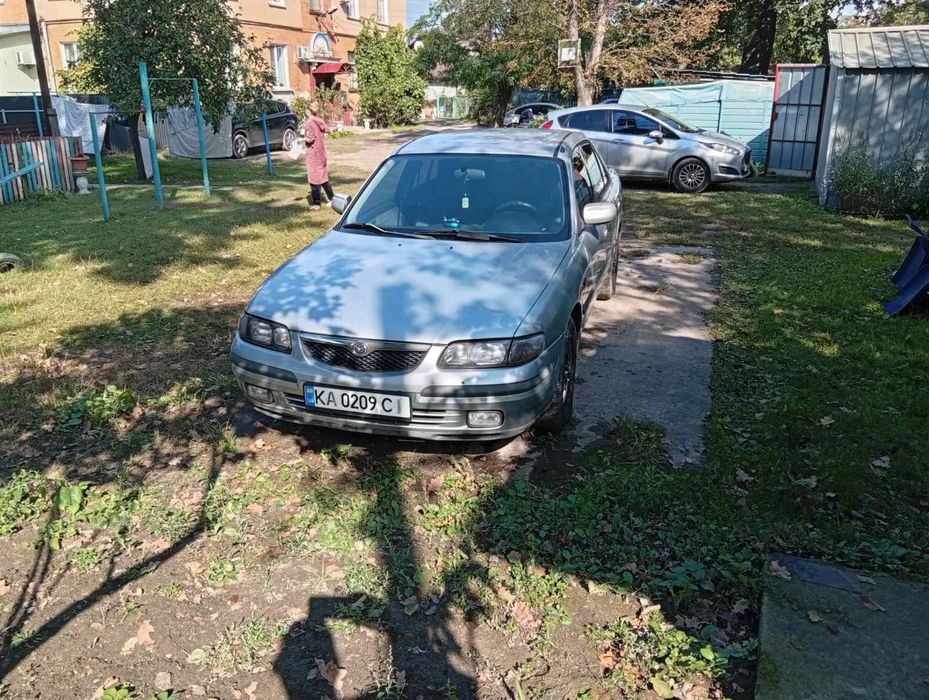 Продам машину Mazba 626
