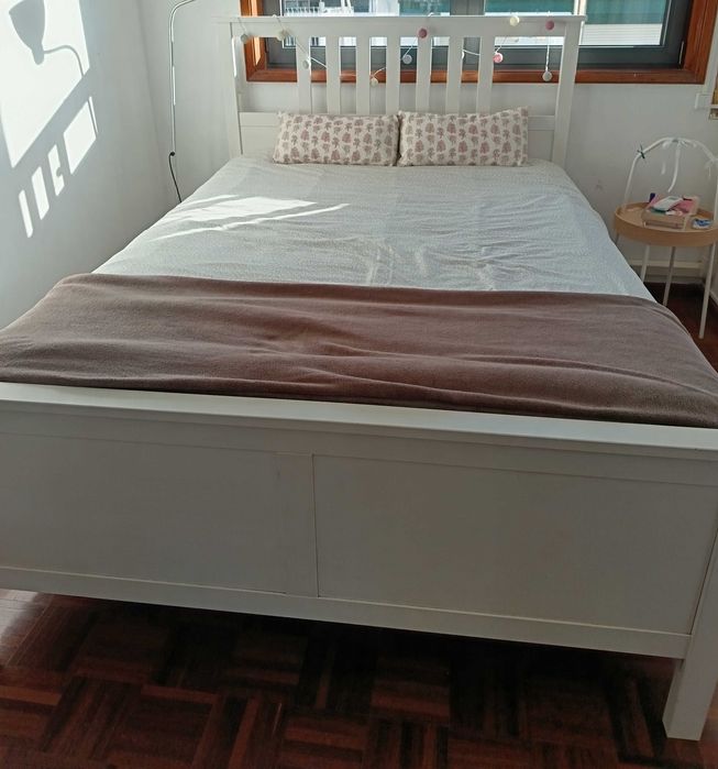 Cama casal Hemnes 1,40 X 2,00