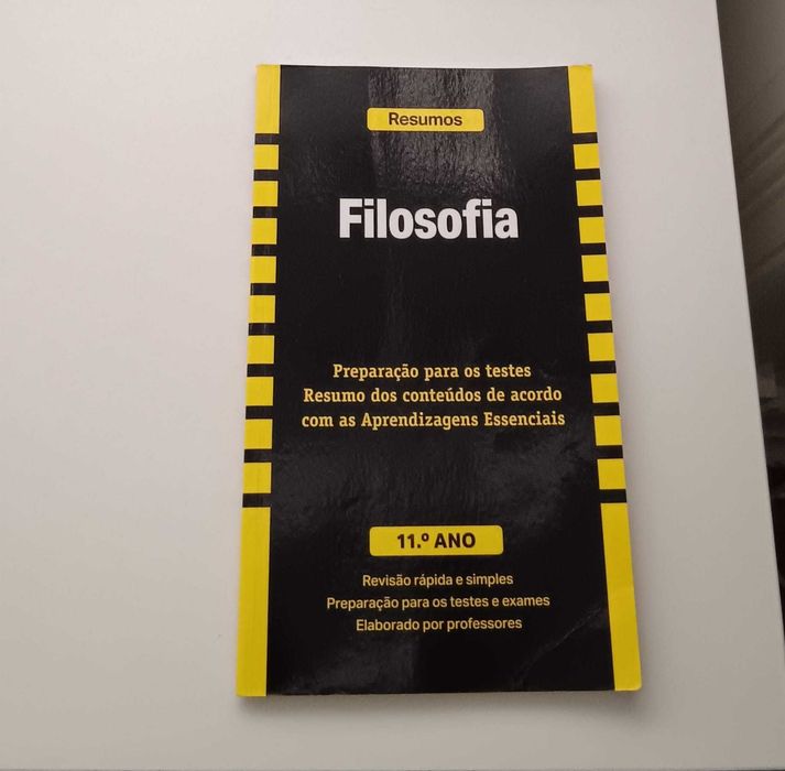 Resumos - Filosofia 11 ano