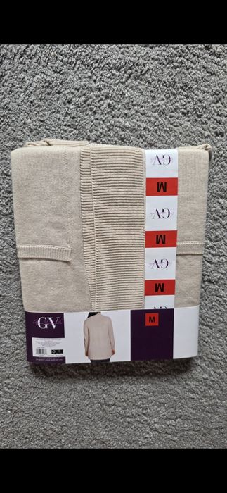 Sweter damski roz M