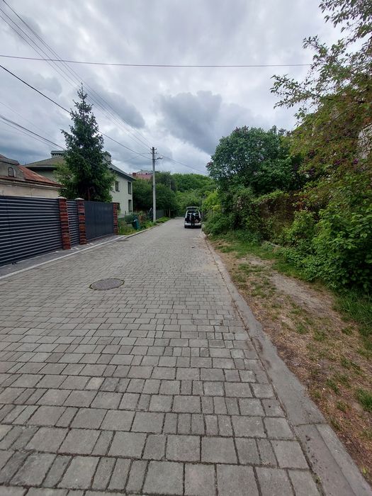 Продаж 2-ної квартири вул. Пасічна (Холм Слави)