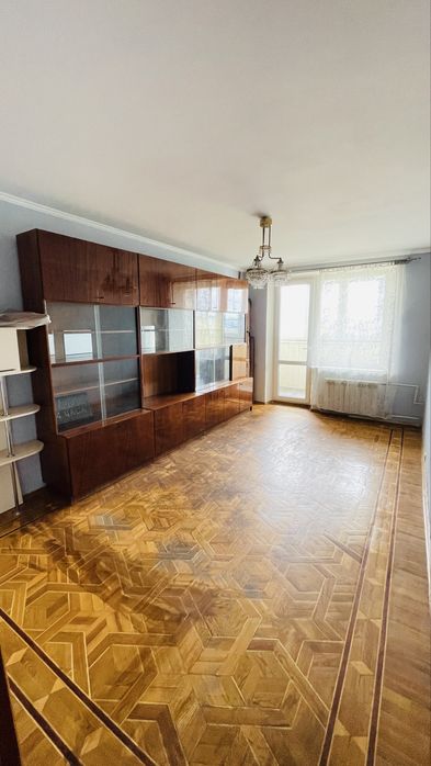 Срочно!!! Продам 3к квартиру на Салтовке, метро Академика Павлова