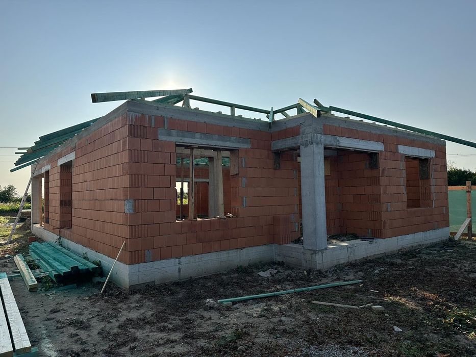 Будівельні роботи 
Професі