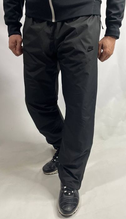 Мужские спортивные штаны Nike зимние плащевка на флисе
