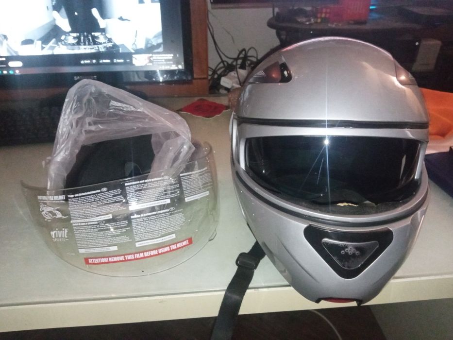 Capacete de queixo boa condição