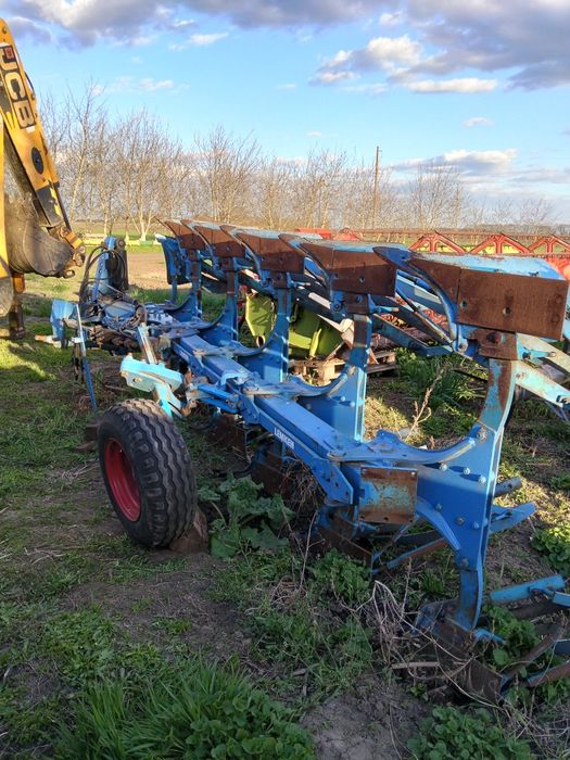 Плуг  Lemken EvroOpal 8.5+1 пологовий оборотній полунавісний