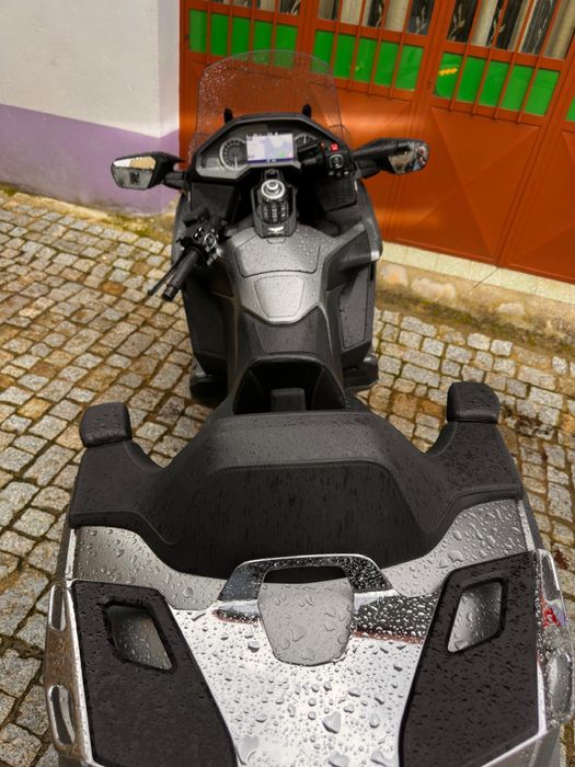 Honda goldwing 1800 tour