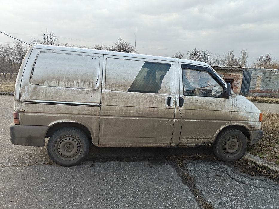 Продам Т-4 під розбір