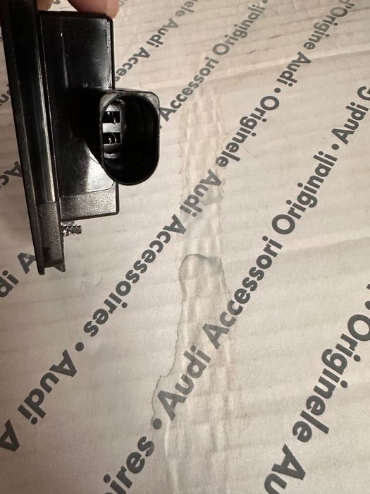 1J6943021B Плафон підсвітки номера VW Golf4 Polo Bora Beetle Lupo Fox