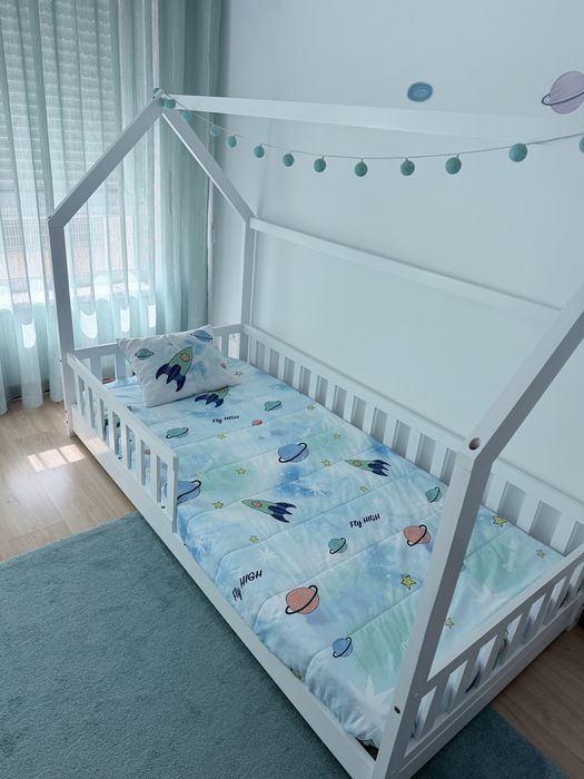 Cama montessori com colchão