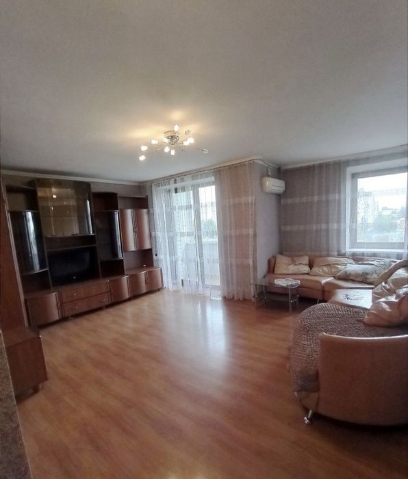 ДЕРЖПРОГРАМИ . Продаж 3-кв м. Бориспіль Центр міста 73 кв.м з МЕБЛЯМИ та ТЕХНІКОЮ