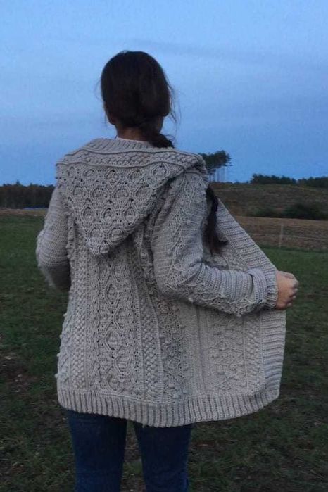Kardigan sweter ręcznie robiony handmade rękodzieło na szydełku