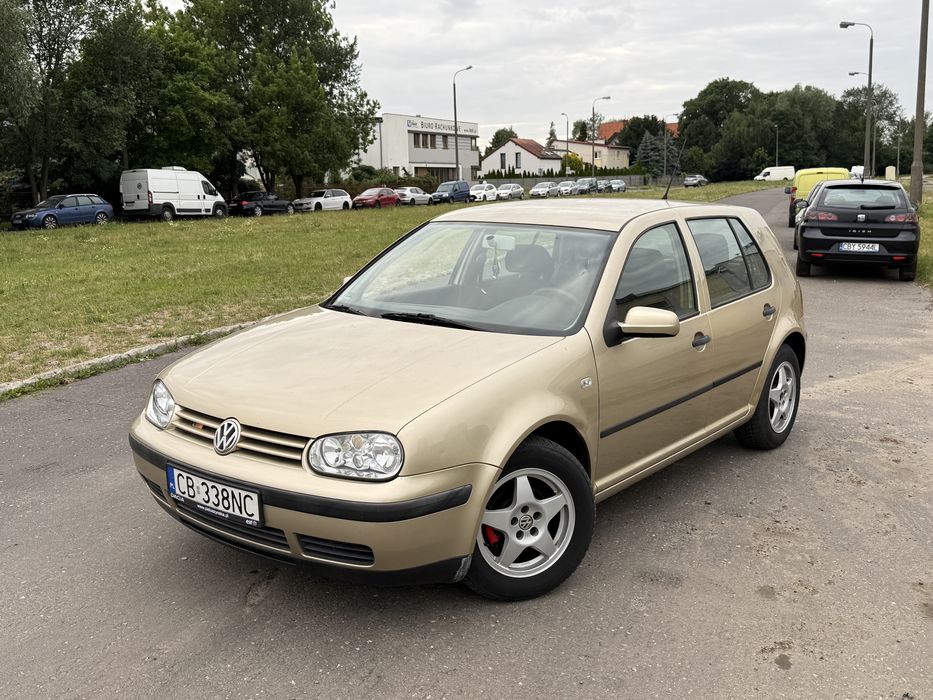 Golf IV 4 1.4 MPI 5 drzwi KLIMATYZACJA brak korozji Zadbany Volkswagen ZAMIANA