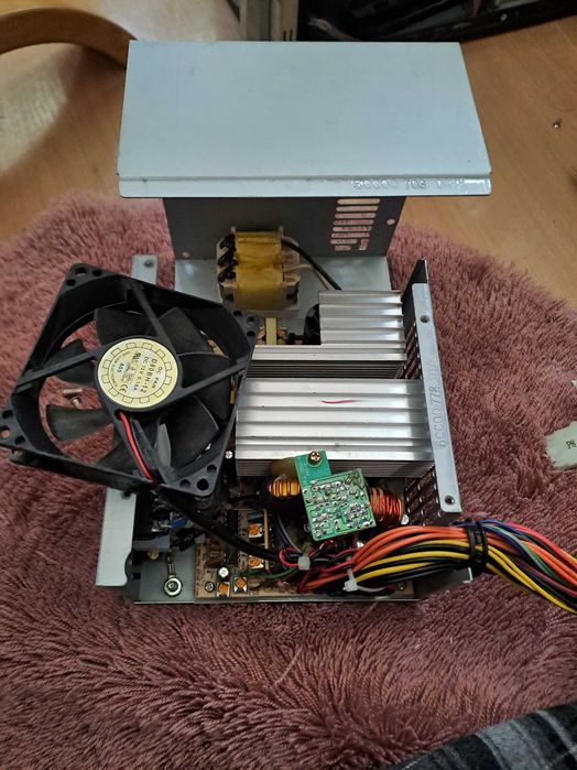 Zasilacz 350w stan bdb