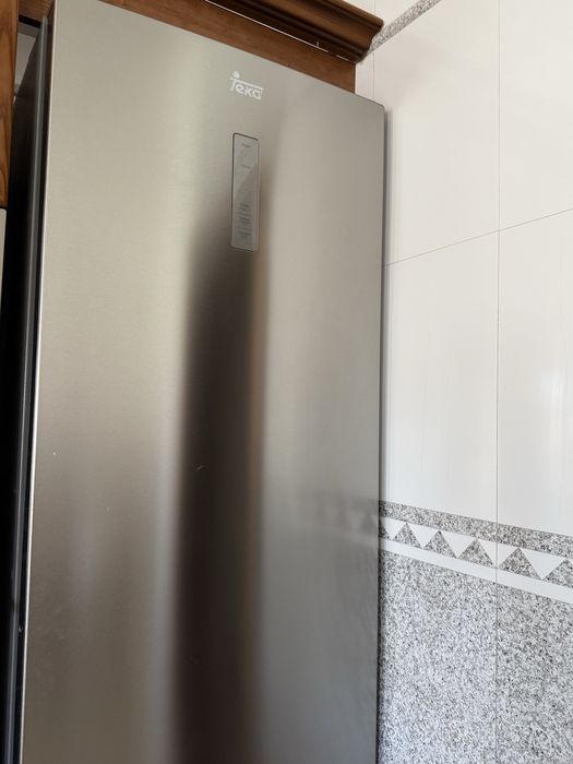 Vende se feigorifico Teka