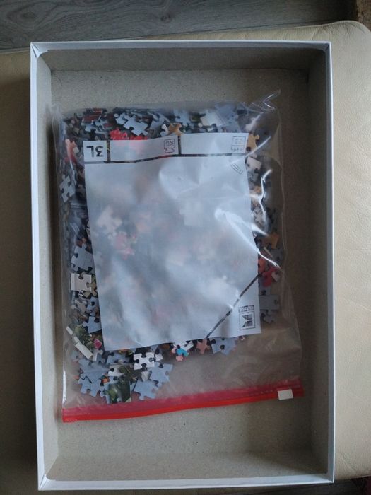 Puzzle 1043 elementów Hidden Shapes Trefl