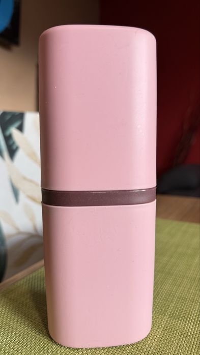 Etui podróżne- szczoteczki, pasty