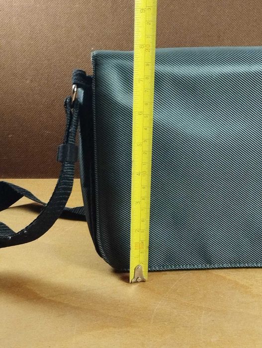 Mala Tiracolo Etihad