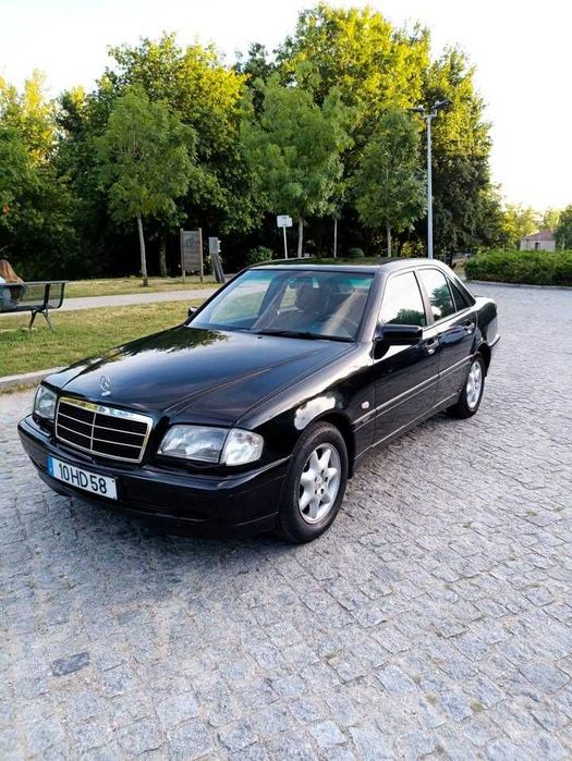 Mercedes C200 CDI, 1999. w202 com vários extras