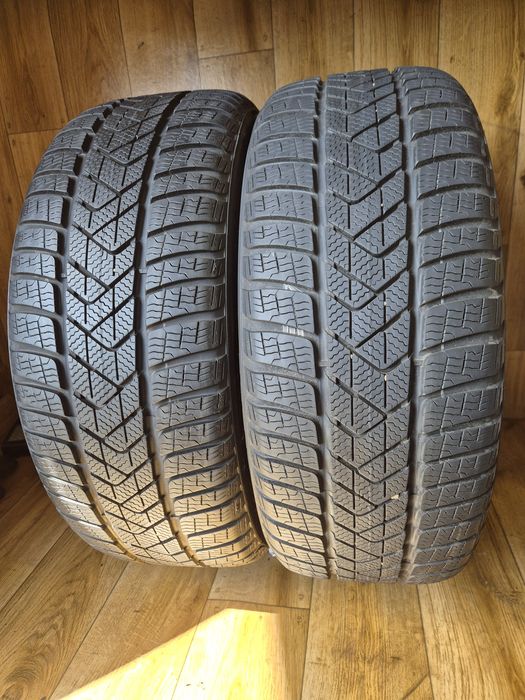 225/50/17 Pirelli para zima 7mm 2023r jak nowe