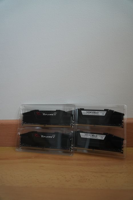 Memórias RAM G.Skill Ripjaws V DDR4 64GB (2x32GB) 3200MHz CL16 – F4-3200C16D-32GVK