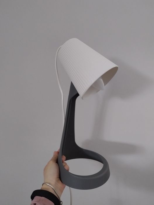 Lampka nocna/biurkowa  ikea