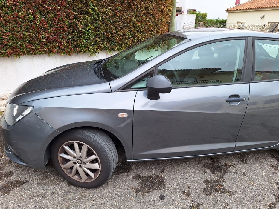 SEAT IBIZA 2017 | Gasolina | 5 portas | IMPECÁVEL
