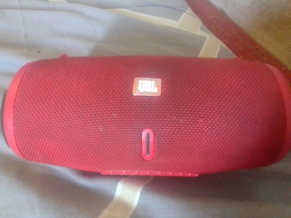 Колонка jbl с подсветкой
