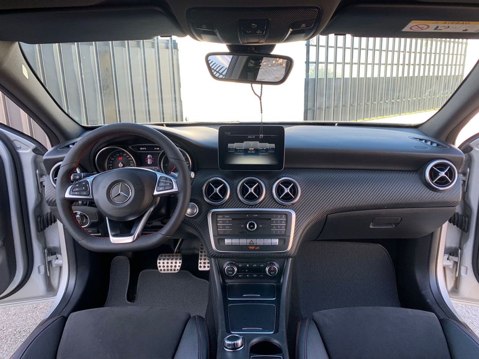 Classe A 180 Pack AMG como NOVO