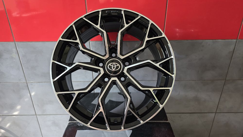 Nowe! Felgi 17" 5x114,3 Toyota Corolla Awensis Prius Hyundai Kia Lexus Świdnik montaż