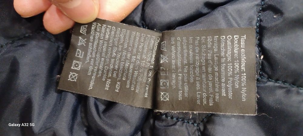 Kurtka Helly Hansen.